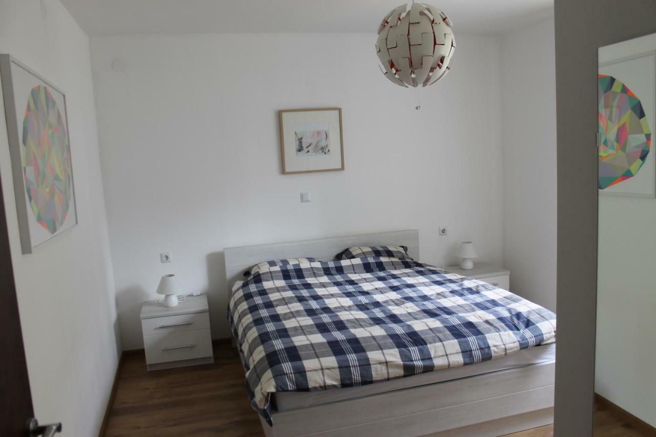 Apartments Dina Póla Kültér fotó